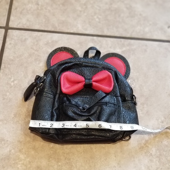 MINNIE SMALL BOW GIRLS SMALL BACKPACK - Picture 2 of 5